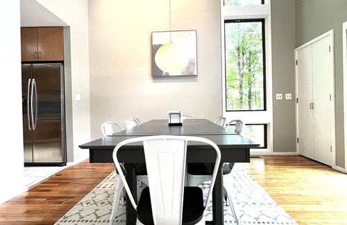 West Lafayette House | Modern Spacious Retreat right next to Purdue & Nature, full size 14-game Arcade!