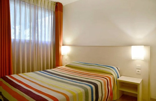 Divonne-les-Bains Hotel | Modern stay w/Breathtaking Outdoors | Explore Lake Geneva & Château de Gruyère