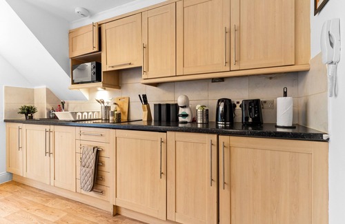 Barbican Apartment | Modern Studio in Barbican - Prime London Location