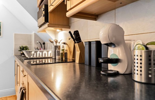 Barbican Apartment | Modern Studio in Barbican - Prime London Location