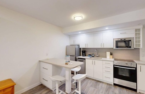 Sun Peaks Condo | Modern Studio in Snow Creek Village