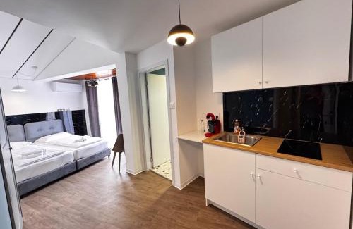 Limassol Apartment | Modern Studio N14 kitchenette private bathroom