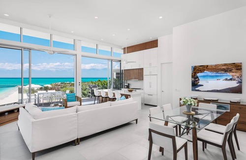 Providenciales Villa | Modern, stunning north shore ocean views - Blue Turtle Villa in Turks & Caicos