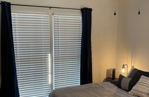 Sheffield Apartment | Modern Style 1 Bedroom, 1 Bathroom Apartment