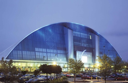 Central Milton Keynes House | Modern, stylish city centre apartment near train station