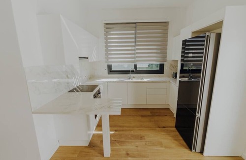 Tatlisu Apartment | Modern Suite Beachfront Getaway