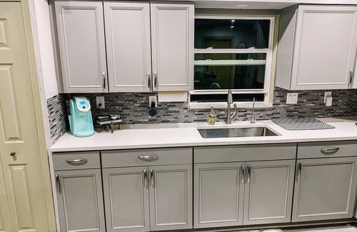 Estero House | Modern Tiny Home - in Fort Myers Hotspot