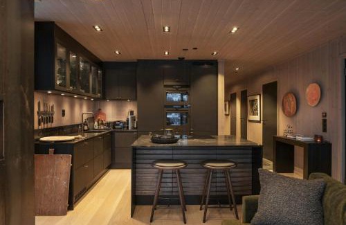 Skeikampen House | Modern Top Floor Apartment By Kvitfjell Ski Resort