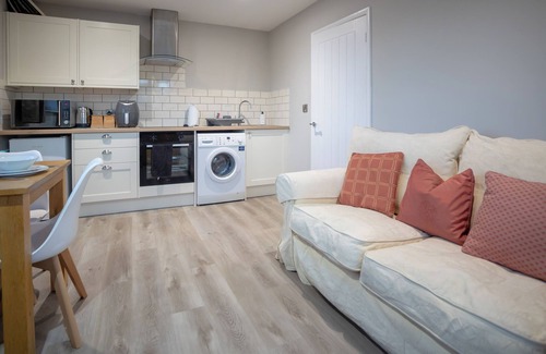 Leominster Apartment | Modern Town Centre Apartment