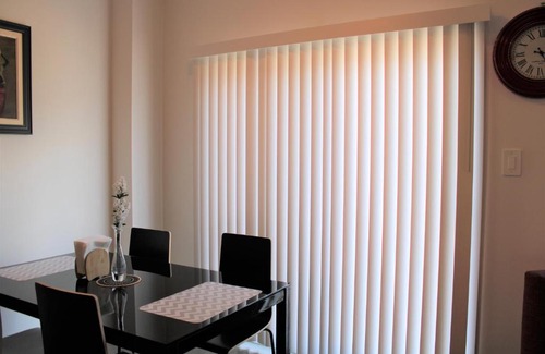 Barrie House | Modern Town House Barrie South