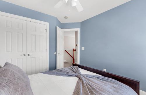 Ladson House | Modern Townhome Near Charleston