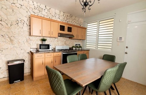 Borinquen House | Modern Tropical Home w/Outdoor Shower/5 min Beach