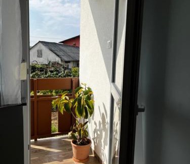 Lenti Apartment | Modern two bedroom flat with balcony