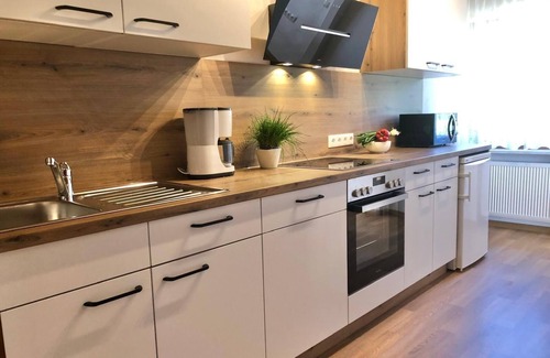 Hohenwarth Apartment | Modern vacation apartment (100sqm) with balcony