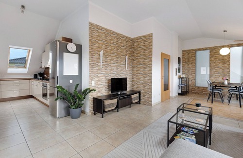 Radolfzell am Bodensee Apartment | Modern vacation apartment with lake view and balcony directly on the Lake Constance cycle path