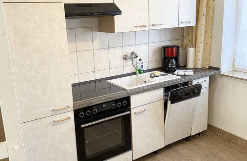Grimma Apartment | Modern vacation apartment with living room/bedroom, kitchen and bathroom