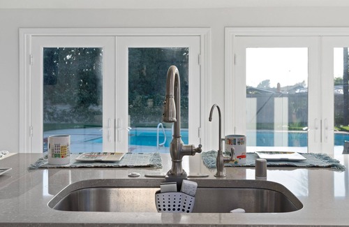 North Tustin House | Modern Vacation Home - Enjoyable Getaway Tustin Ranch
