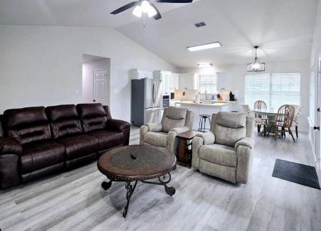 Quitman House | Modern Vacation Rental near Lake Fork for a Fantastic Family Getaway in Texas