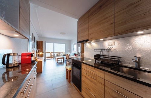 Orselina Apartment | Modern vacation studio on the 3rd floor for 1-2 persons.