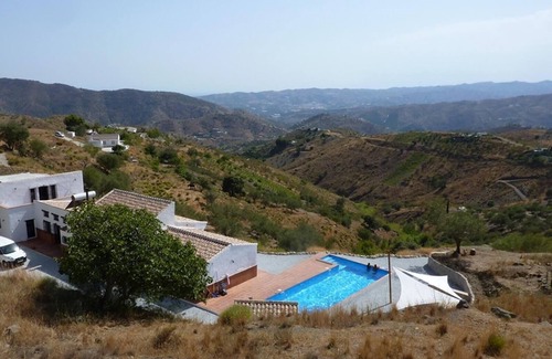 Canillas de Aceituno House | Modern Villa, Big pool, Amazing view