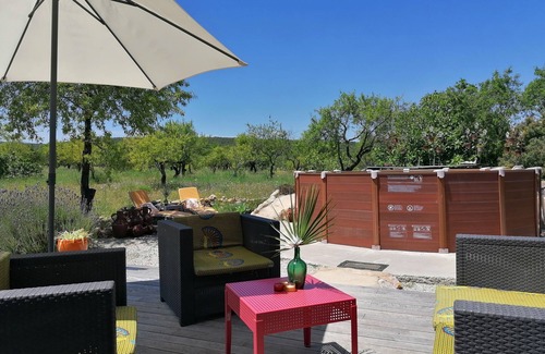 Moncarapacho e Fuseta House | Modern villa amid almond orchard with private pool, 15 minutes from Fuseta Beach