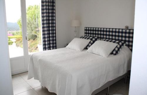 Felines-Minervois Villa | Modern villa in Camplong with private pool