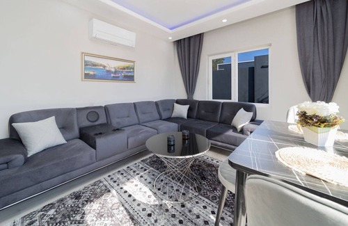 Manavgat Apartment | Modern Villa w Pool 15 min to Beaches and Mall