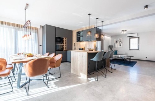 Nova Vas Villa | Modern Villa with Private Pool and Garden in Brtonigla, Istria