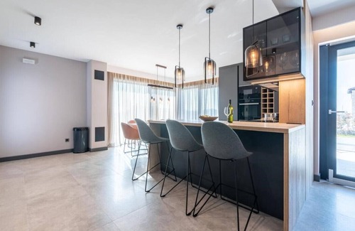 Nova Vas Villa | Modern Villa with Private Pool and Garden in Brtonigla, Istria
