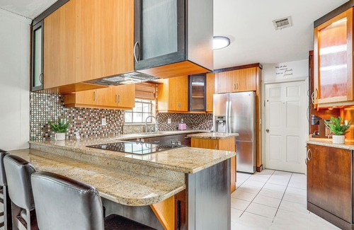 Wimauma House | Modern Wimauma Family Home w/Private Pool & Yard!