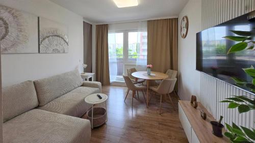 Dubravka Apartment | Modern Zen Stay