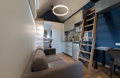 La Aguacatala Villa | Moderna casa pequeña en el Poblado MDE A106