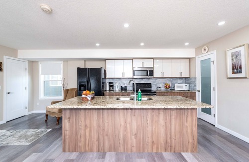 Calgary House | ModernComfort Home