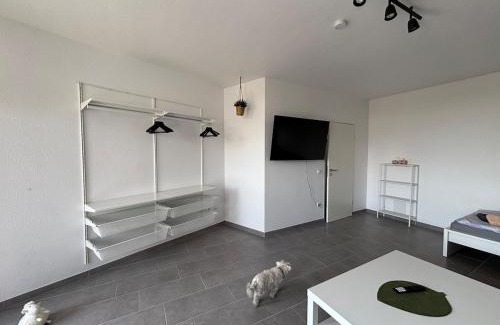 Hochheide Apartment | Moderne 3,5 Zimmer 85m2 & Balkon Wohnung