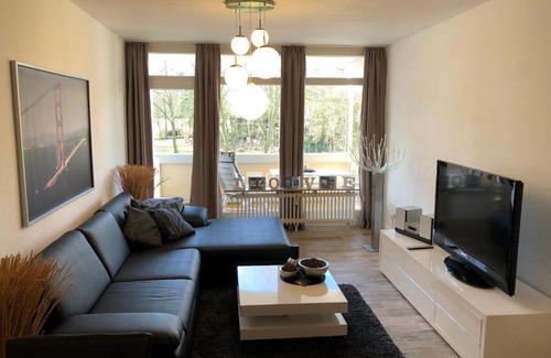 Bad Zwischenahn Apartment | Moderne Ferienwohnung am Yachthafen Bad Zwischenahn