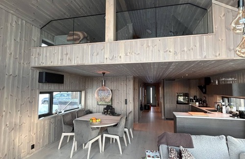 Hjartdal Cabin | Moderne hytte på Måsåfjell i Tuddal