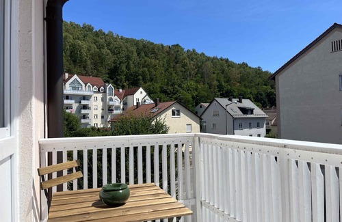 Schwandorf Apartment | Moderne Monteurwohnung mit Balkon