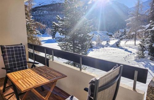 Champfer Apartment | Modernes Alpenstudio mit Bergblick, Pool und Sauna