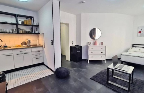 Alt-Muhlburg Apartment | modernes cozy Studio für City-und Businessreisende - APOLONIAliving