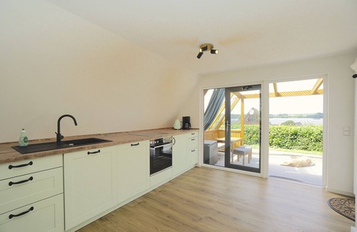 Bunsdorf House | Modernes Nurdachhaus in Ruhiger Feriensiedlung Direkt am Wittensee