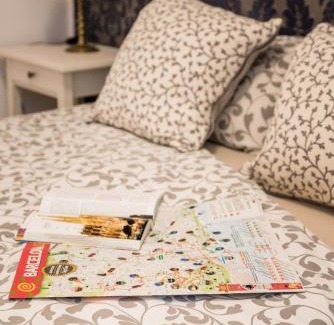 La Nova Esquerra de l'Eixample Apartment | Modernism and comfort in a strategic location