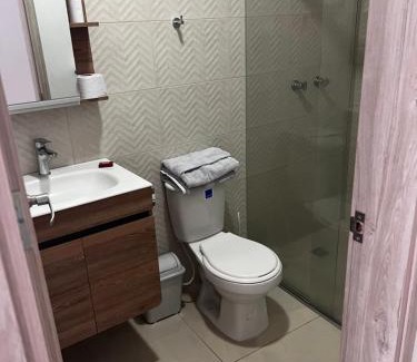 Cartago Apartment | Moderno Penthouse cartago centro vista al rio
