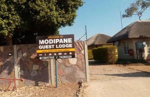 Ramotswa Bed & Breakfast | Modipane Guest Lodge