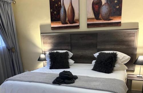 Polokwane Hotel | Mogale Royal Gardens