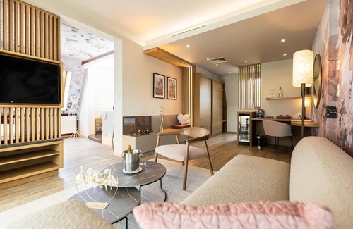 Loipersdorf bei Fuerstenfeld House | Mohnblumenzimmer - ab 2 Nächte Inkl. Therme - Thermenhotel Vier Jahreszeiten