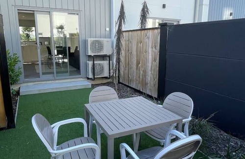 Upper Riccarton House | Mohua Lane Urban Paradise