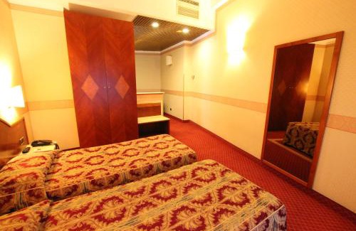 Magenta Hotel | Mokinba Hotels King