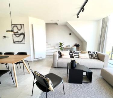 Blankenberge Apartment | MOLO roof - stylish penthouse with marina view Blankenberge within walking distance from the sea - 15 km from Bruges