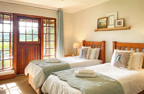 Mpofana Bed & Breakfast | Molweni Kamberg Valley Bed and Breakfast