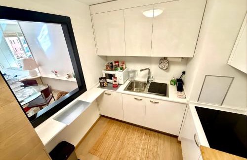 Fontvieille Apartment | Monaco, Fontvieille district, elegant & quiet renovated apartment, with terrace & pool, 15min walk to Port Hercule
